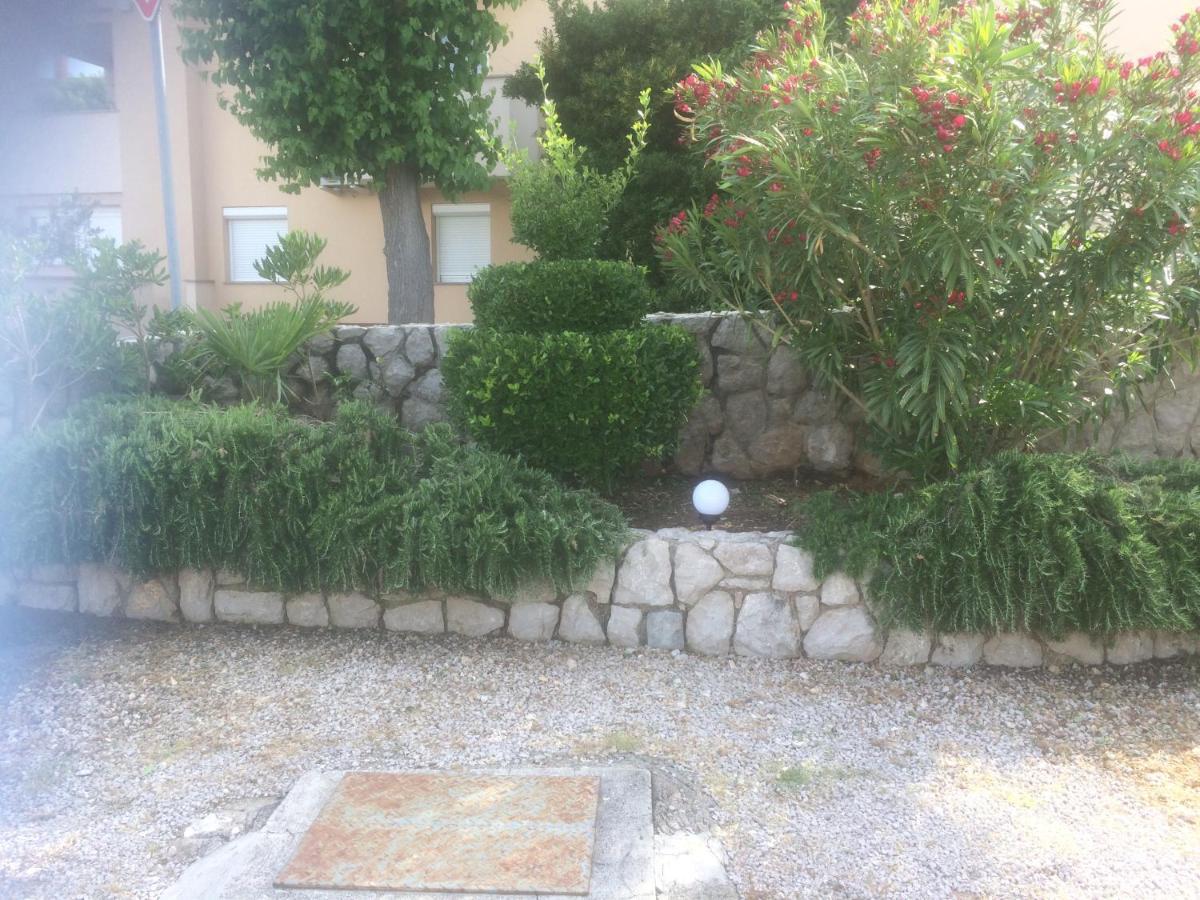 Botic Apartments Šilo Eksteriør billede