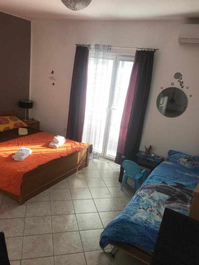 Botic Apartments Šilo Eksteriør billede