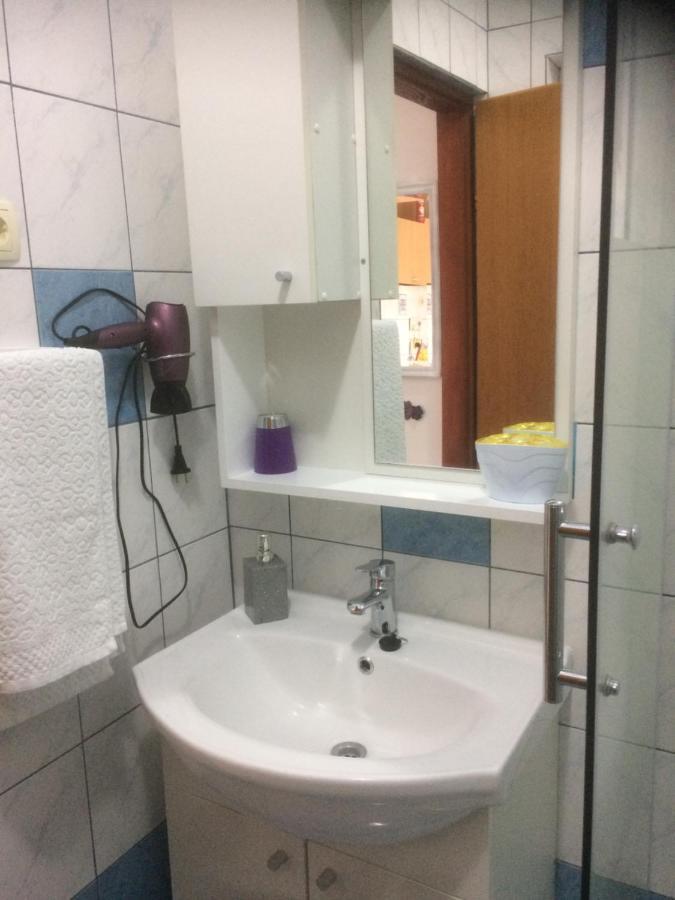 Botic Apartments Šilo Eksteriør billede