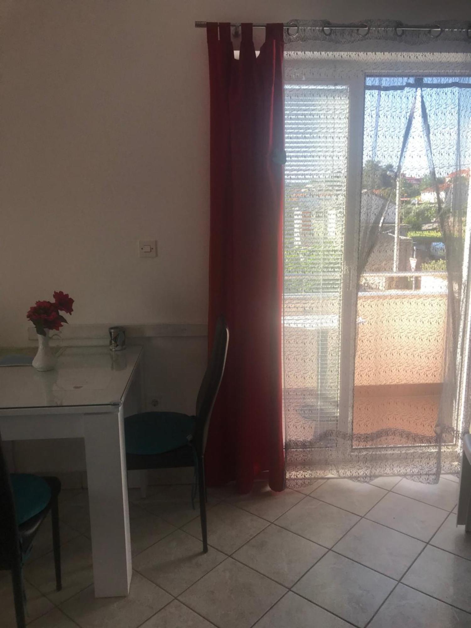 Botic Apartments Šilo Eksteriør billede