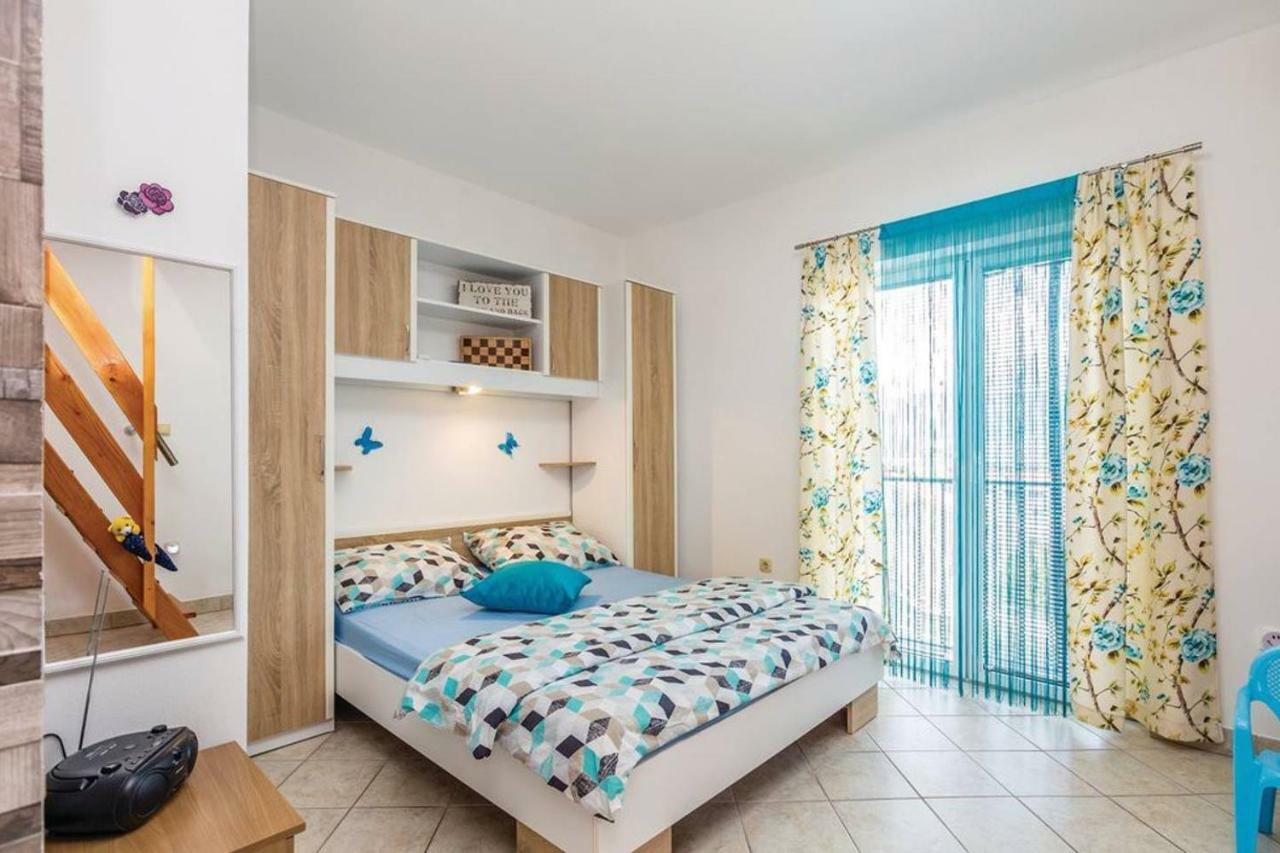 Botic Apartments Šilo Eksteriør billede